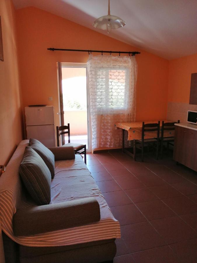 Apartmani Zdenka Vir Exterior photo